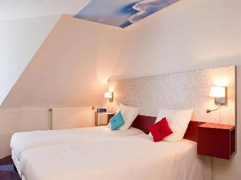 Hotel Ibis Styles 15 Lecourbe Paříž