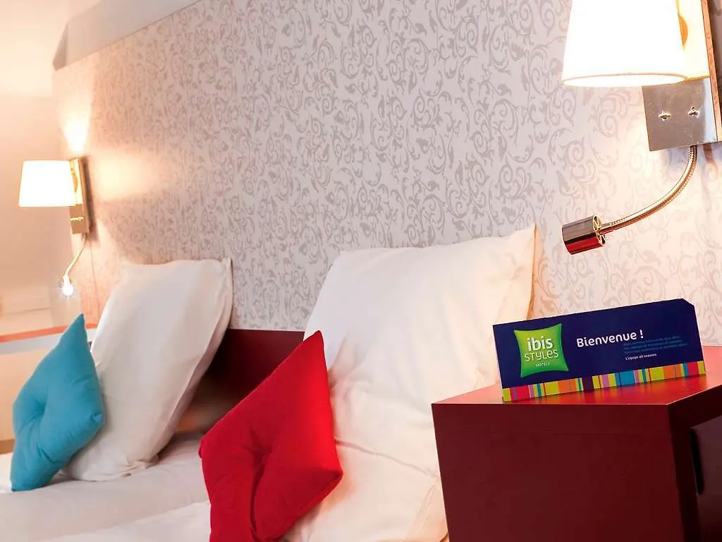 Ibis Styles 15 Lecourbe 3* Paříž
