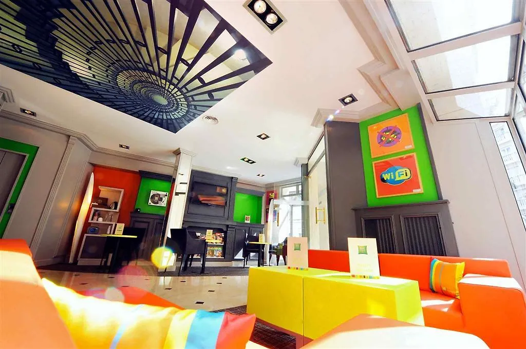 Ibis Styles 15 Lecourbe 3* Parijs