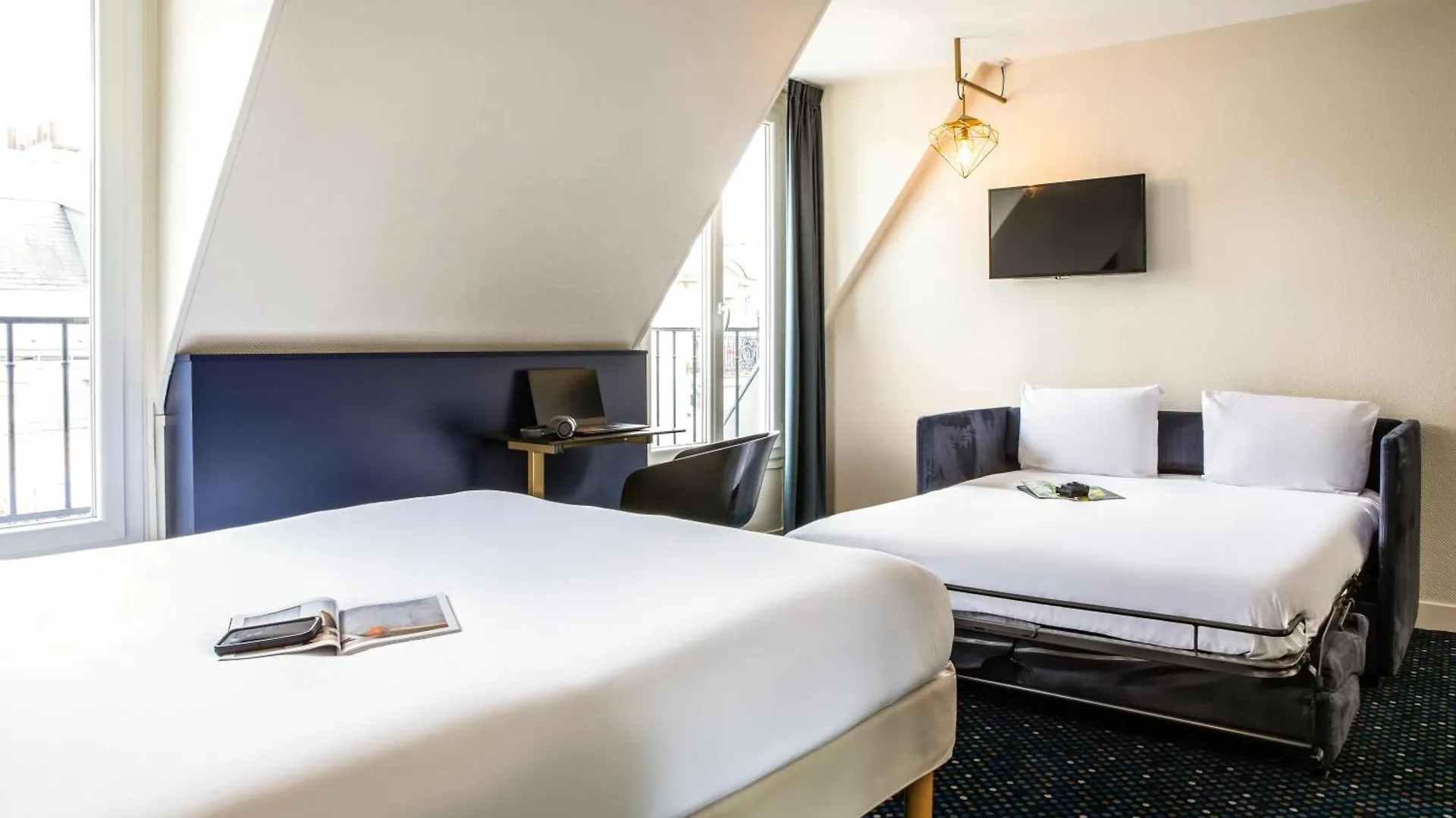 Hotel Ibis Styles 15 Lecourbe 3*