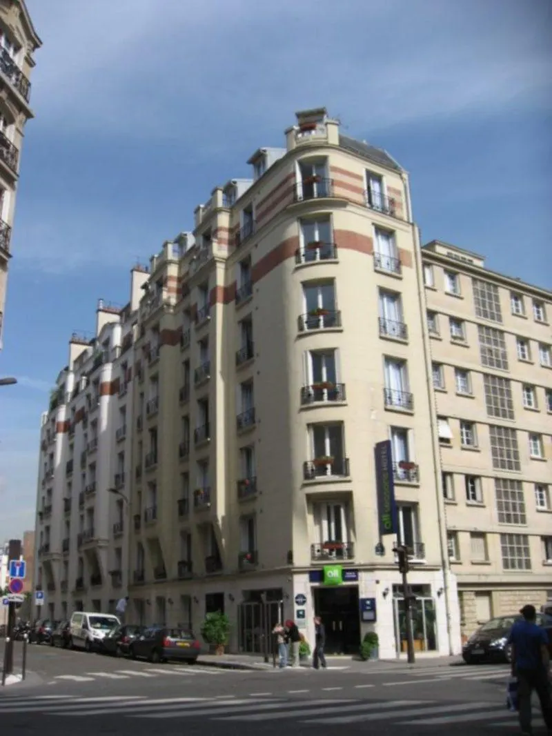 Ibis Styles 15 Lecourbe Hotel