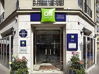 Ibis Styles 15 Lecourbe 3*